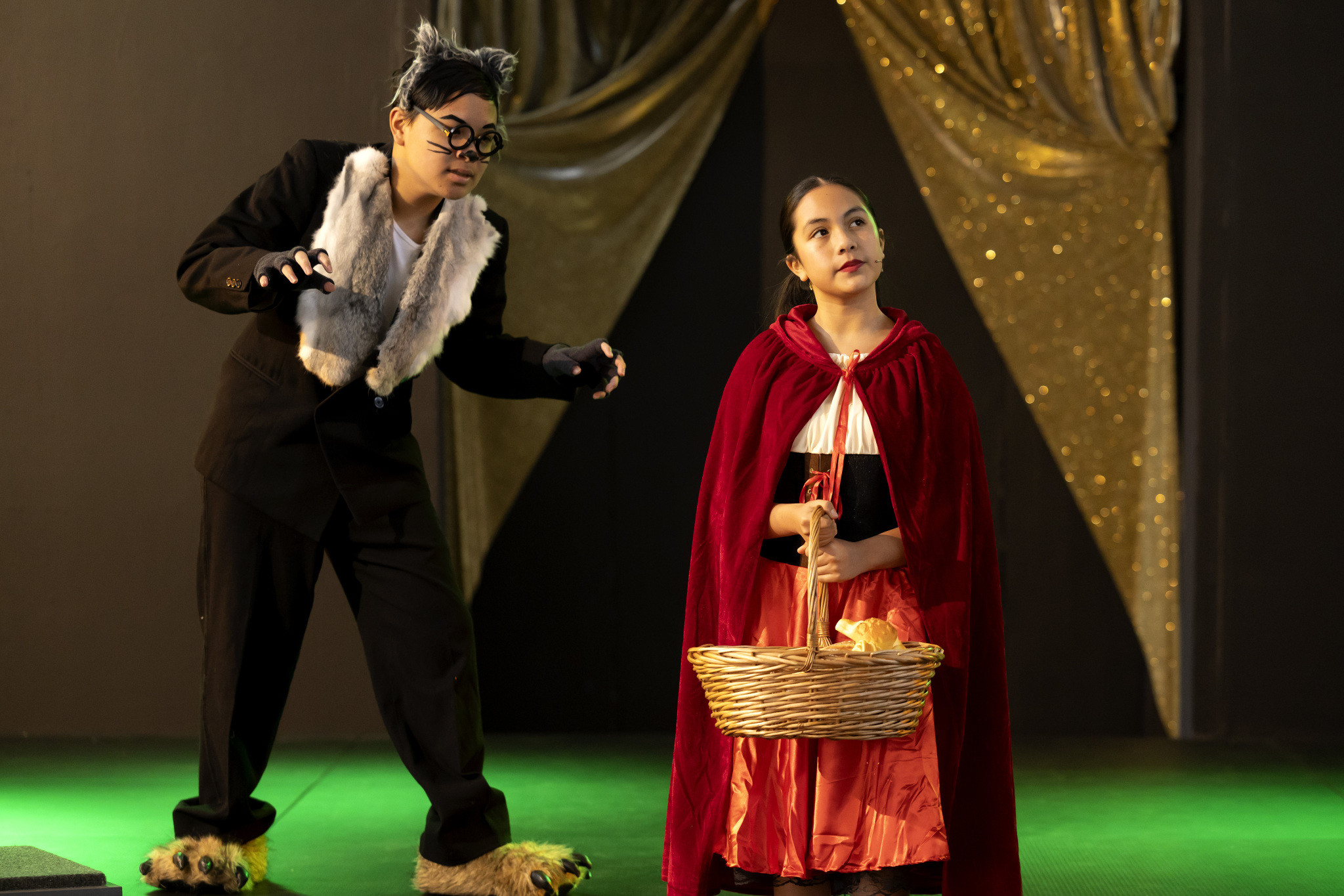 Show Stoppers - The Best of Broadway